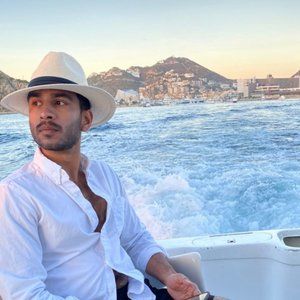 Meet your Posher, Ali